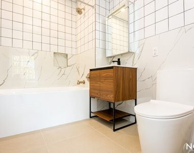 68 Gold Street - Photo Thumbnail 5