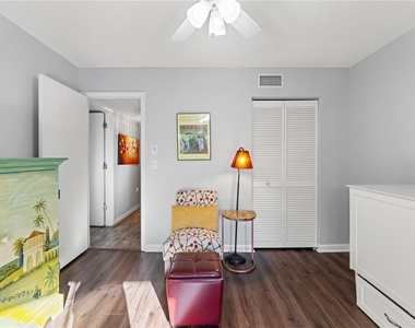 300 S Florida Avenue - Photo Thumbnail 23