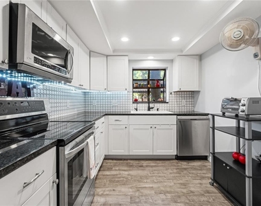 300 S Florida Avenue - Photo Thumbnail 20