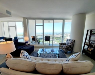 175 1st Street S - Photo Thumbnail 1