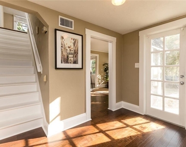 1111 E Patterson Street - Photo Thumbnail 10