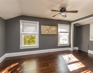 1111 E Patterson Street - Photo Thumbnail 12