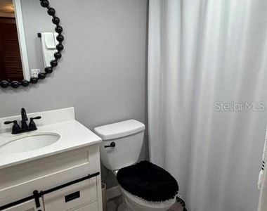 4575 Cove Circle - Photo Thumbnail 34