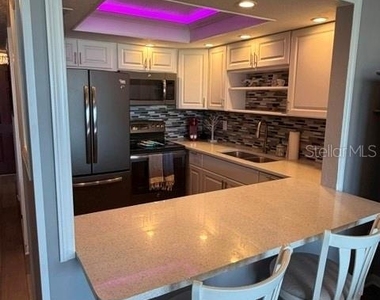 4575 Cove Circle - Photo Thumbnail 24