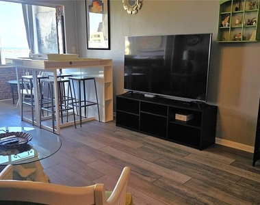 4575 Cove Circle - Photo Thumbnail 15