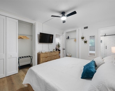 1433 S Belcher Road - Photo Thumbnail 14
