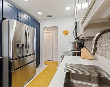3038 58th Street S - Photo Thumbnail 10