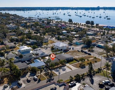 3038 58th Street S - Photo Thumbnail 1