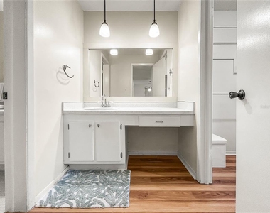 1706 Belleair Forest Drive - Photo Thumbnail 17