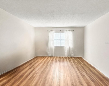 1706 Belleair Forest Drive - Photo Thumbnail 15