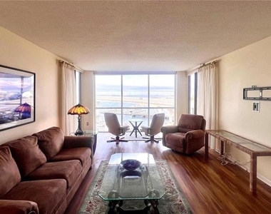100 Pierce Street - Photo Thumbnail 8