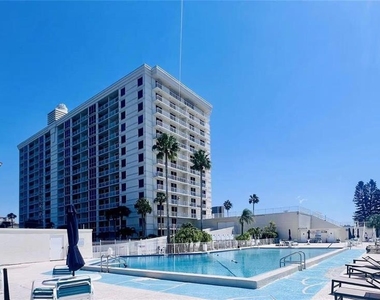 100 Pierce Street - Photo Thumbnail 2