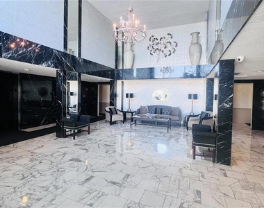 100 Pierce Street - Photo Thumbnail 3