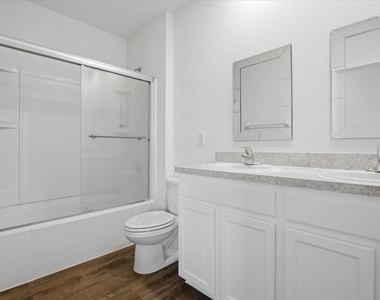 3126 Suncoast Blend Drive - Photo Thumbnail 46