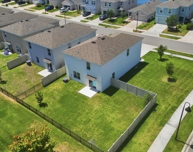 3126 Suncoast Blend Drive - Photo Thumbnail 5