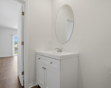 3126 Suncoast Blend Drive - Photo Thumbnail 28