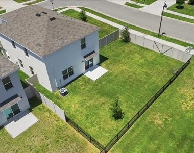 3126 Suncoast Blend Drive - Photo Thumbnail 9