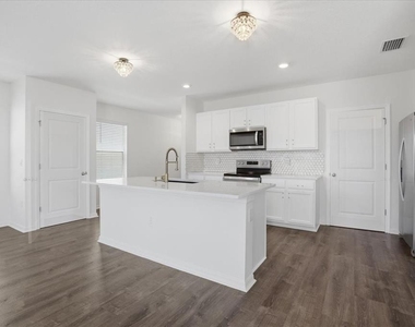 3126 Suncoast Blend Drive - Photo Thumbnail 20