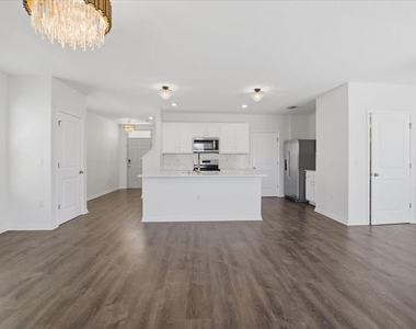 3126 Suncoast Blend Drive - Photo Thumbnail 22