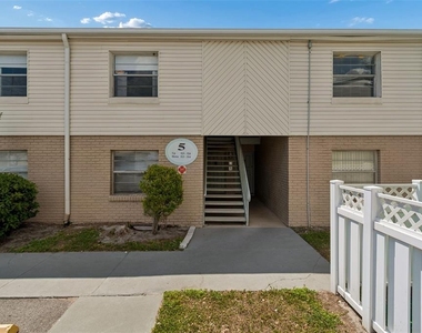 7210 N Manhattan Avenue - Photo Thumbnail 42