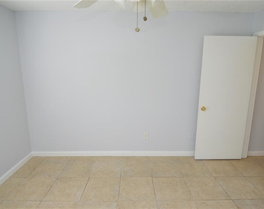 8645 Fancy Finch Drive - Photo Thumbnail 30