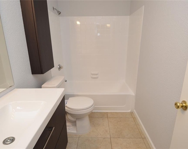 8645 Fancy Finch Drive - Photo Thumbnail 43