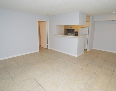8645 Fancy Finch Drive - Photo Thumbnail 10