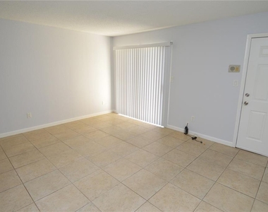 8645 Fancy Finch Drive - Photo Thumbnail 17