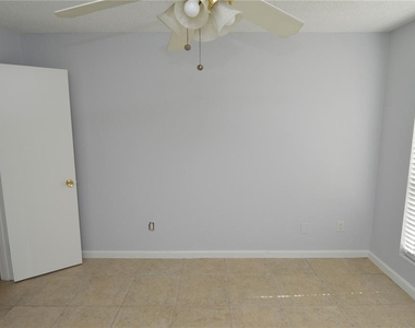 8645 Fancy Finch Drive - Photo Thumbnail 24