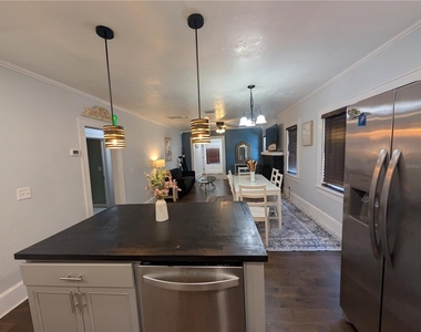 771 14th Avenue S - Photo Thumbnail 7