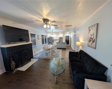 771 14th Avenue S - Photo Thumbnail 2