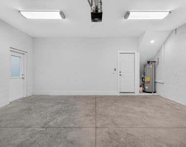 207 Athens Street - Photo Thumbnail 64