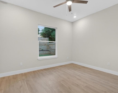 207 Athens Street - Photo Thumbnail 54