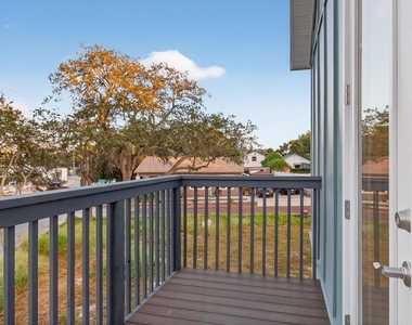 207 Athens Street - Photo Thumbnail 48