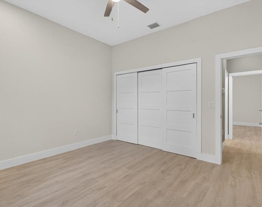 207 Athens Street - Photo Thumbnail 55