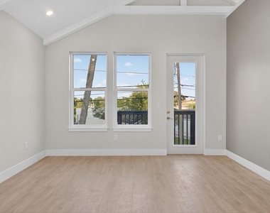 207 Athens Street - Photo Thumbnail 39