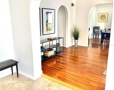 3014 W Mason Street - Photo Thumbnail 1