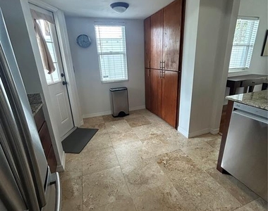 3014 W Mason Street - Photo Thumbnail 11