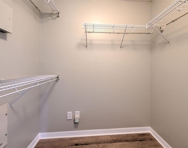 4812 Walnut Ridge Road - Photo Thumbnail 23
