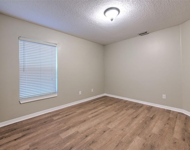 4812 Walnut Ridge Road - Photo Thumbnail 34