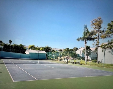 629 Garland Circle - Photo Thumbnail 23