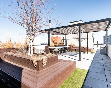 68 Gold Street - Photo Thumbnail 17