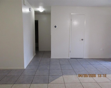 4174 Corsair Avenue - Photo Thumbnail 5