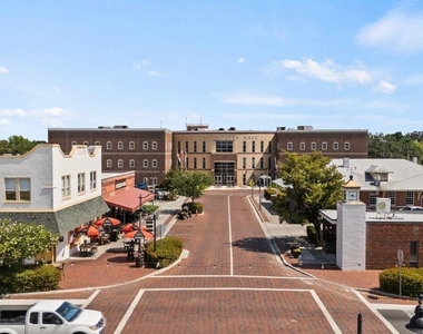 212 Tenneessee Avenue - Photo Thumbnail 19