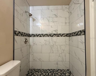 961 Bryan Court - Photo Thumbnail 6