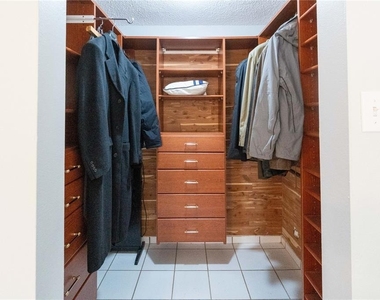 Cond Caparra Chalets 8 - Photo Thumbnail 9