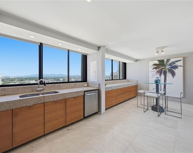 1 Taft Street - Photo Thumbnail 7