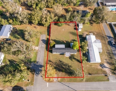 101 Caroline Avenue - Photo Thumbnail 2