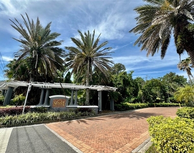 4332 S Kirkman Road - Photo Thumbnail 12
