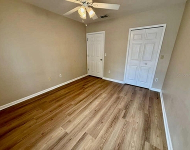 4332 S Kirkman Road - Photo Thumbnail 7